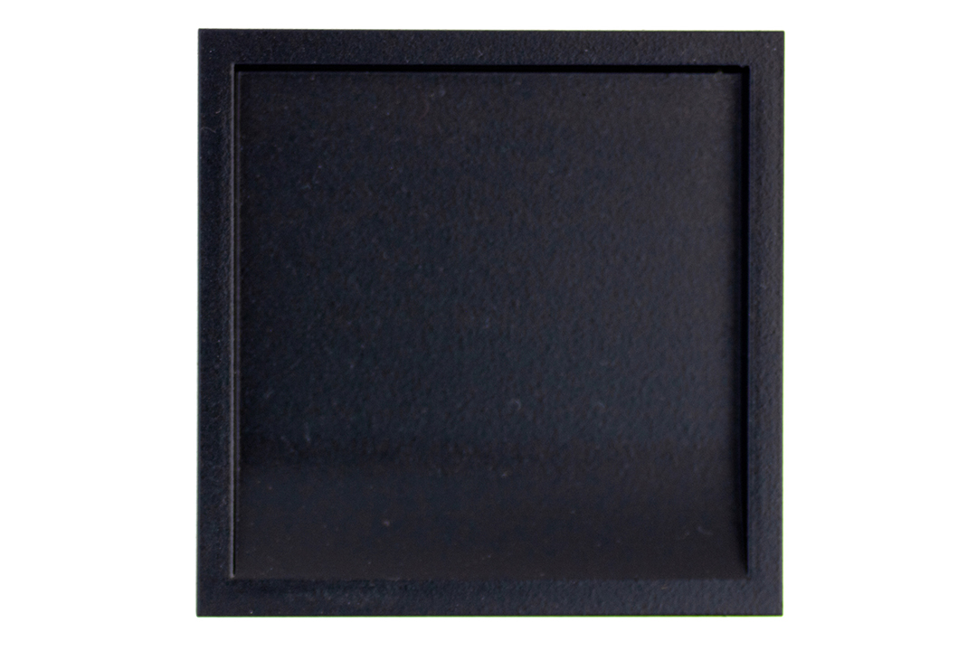 フレルテ 01-682 浅口襖引手 樹脂製 チリ角形 ビットブラック